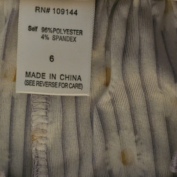 Lily Bleu Purple and White Daisy Matching Set - Picture 11 of 15